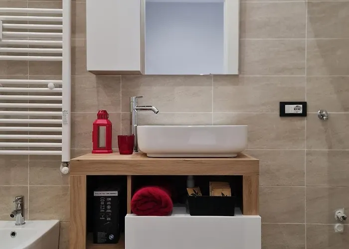 Jonathan - Citta Studi & Porta Venezia -